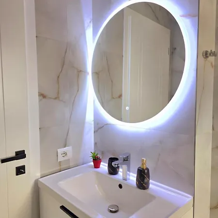 Nea Apartment
